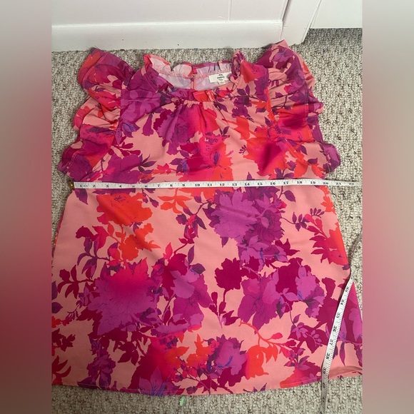 Entro Pink Ruffled Cap Sleeve Blouse size L - Picture 9 of 10